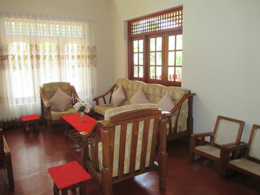 Alfred Colonial Bungalow & Spice Garden Kobbekaduwa Værelse billede