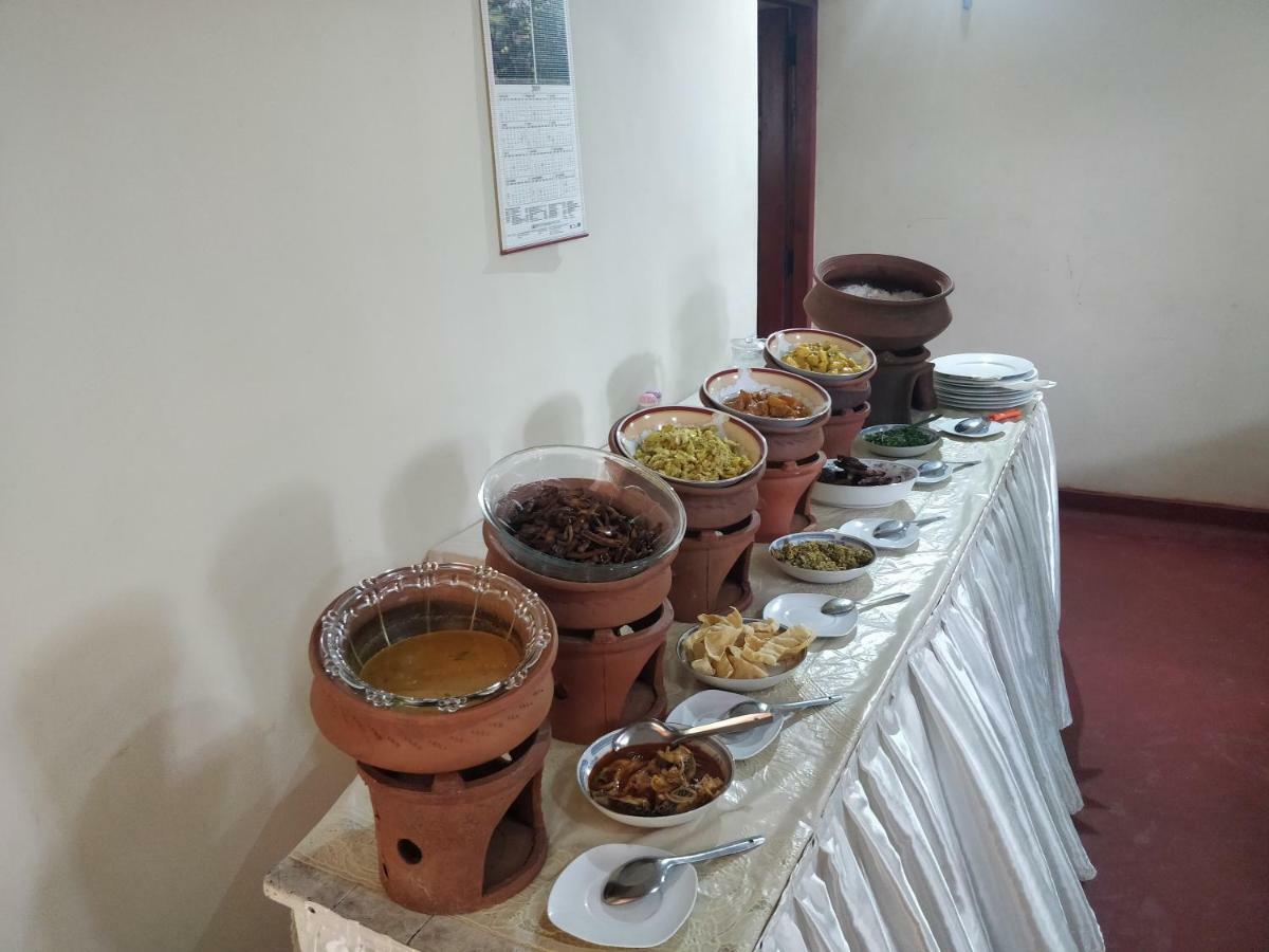 Alfred Colonial Bungalow & Spice Garden Kobbekaduwa Eksteriør billede